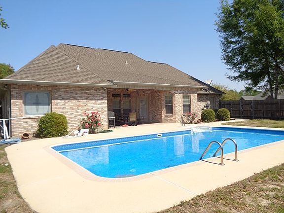 2nd image of 7020 Chinquapin Ct