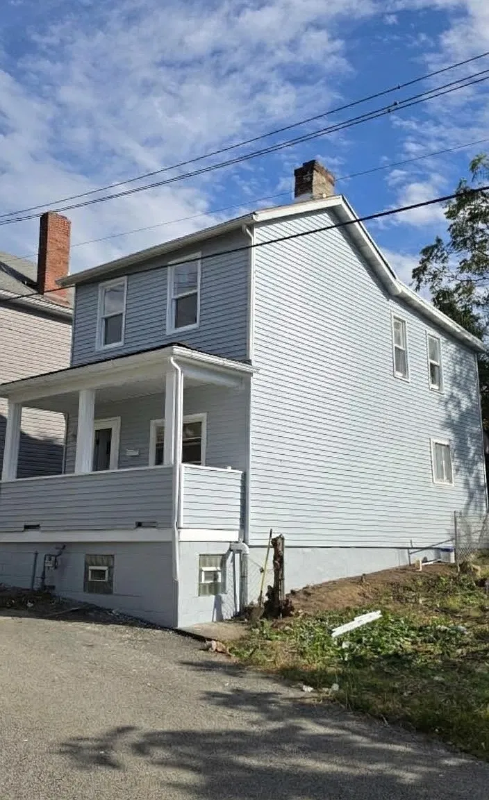 3 bed, 1088 sqft, $1,100 — Photo 4