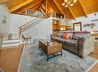 844 Bishorn Dr, Lake Arrowhead, CA 92352