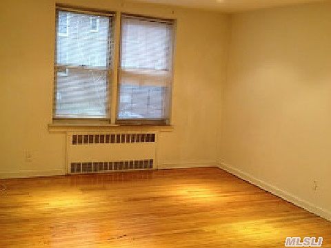 2nd image of 6535 Yellowstone Blvd APT 1D