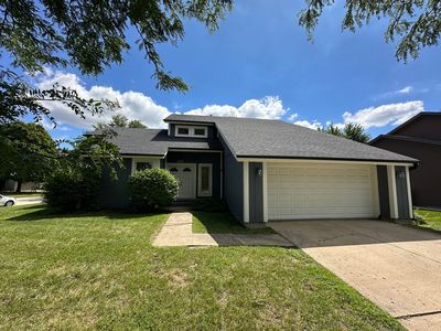 2075 Valley Creek Dr, Elgin, IL, 60123