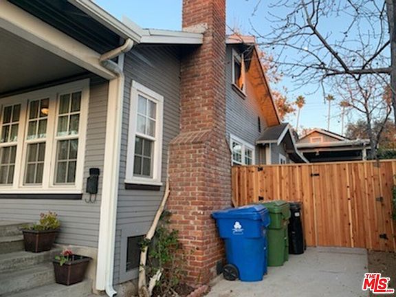 4th image of 5140 Vincent Ave