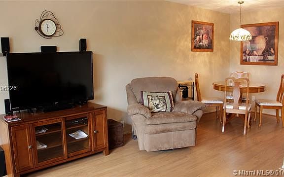 3rd image of 8851 Sunrise Lakes Blvd APT 206