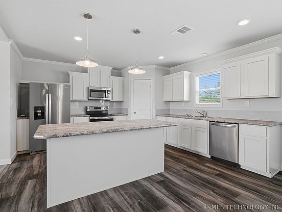 5th image of 52 Horizon Cir