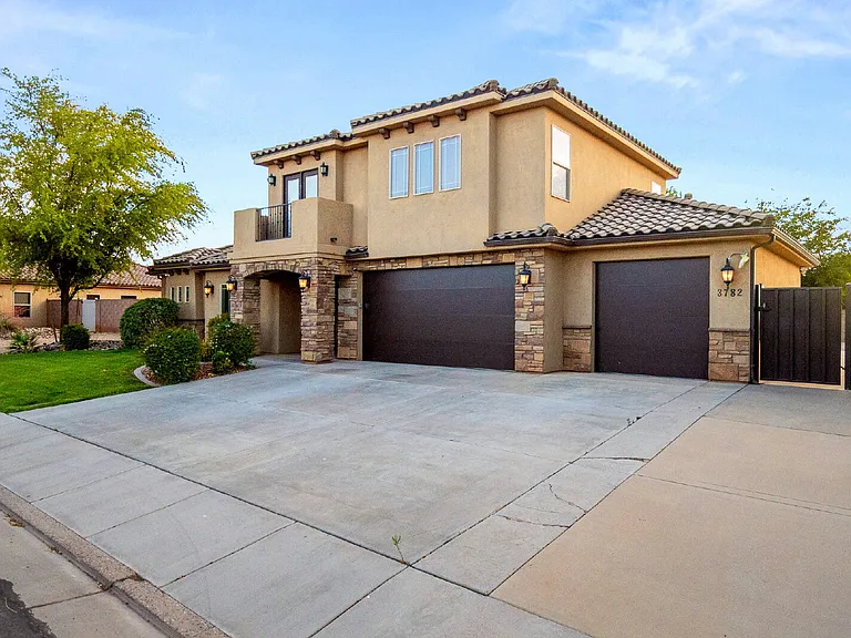 3782 S Brade Ln — Photo 3
