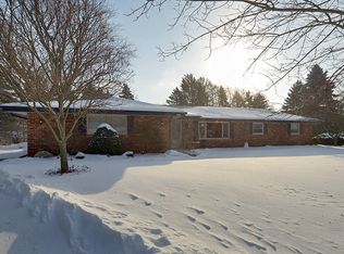 4058 Woodside Ct, Hubertus, WI 53033