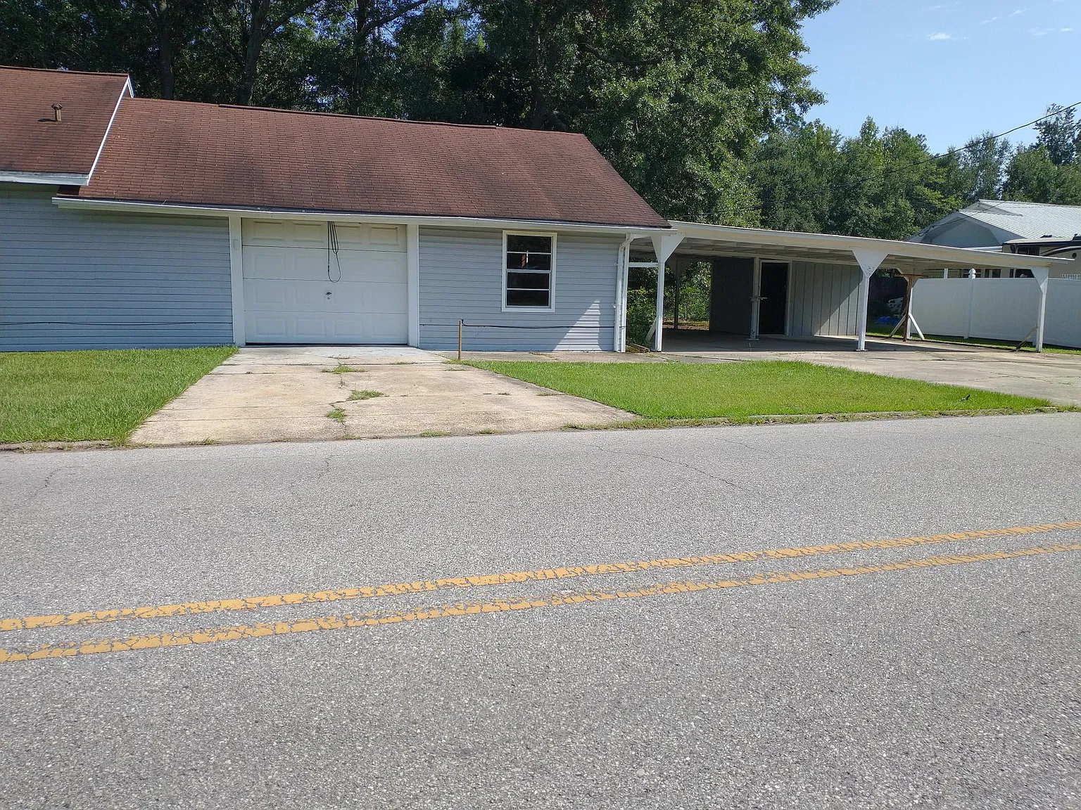 3 bed, 2084 sqft, $1,500 — Photo 4
