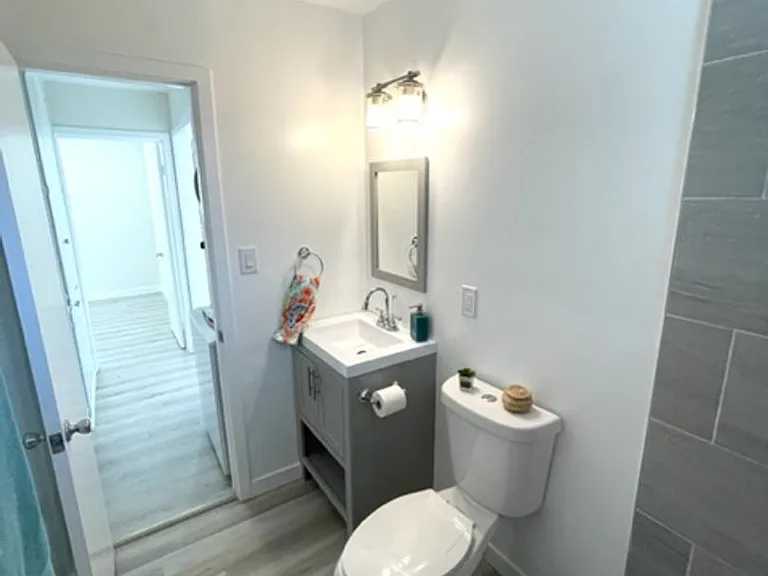 1518 El Sereno Ave — Photo 12