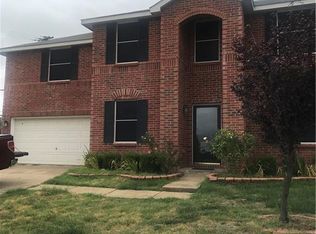 2064 Swenson Ct, Grand Prairie, TX 75052