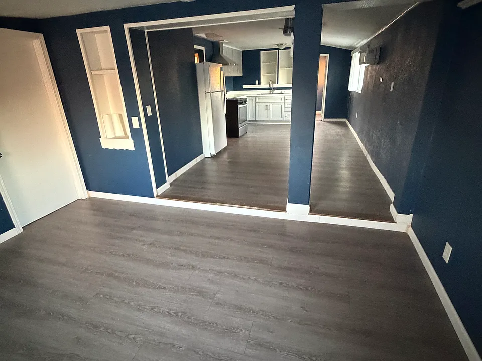 343 Rio Grande Ave #B