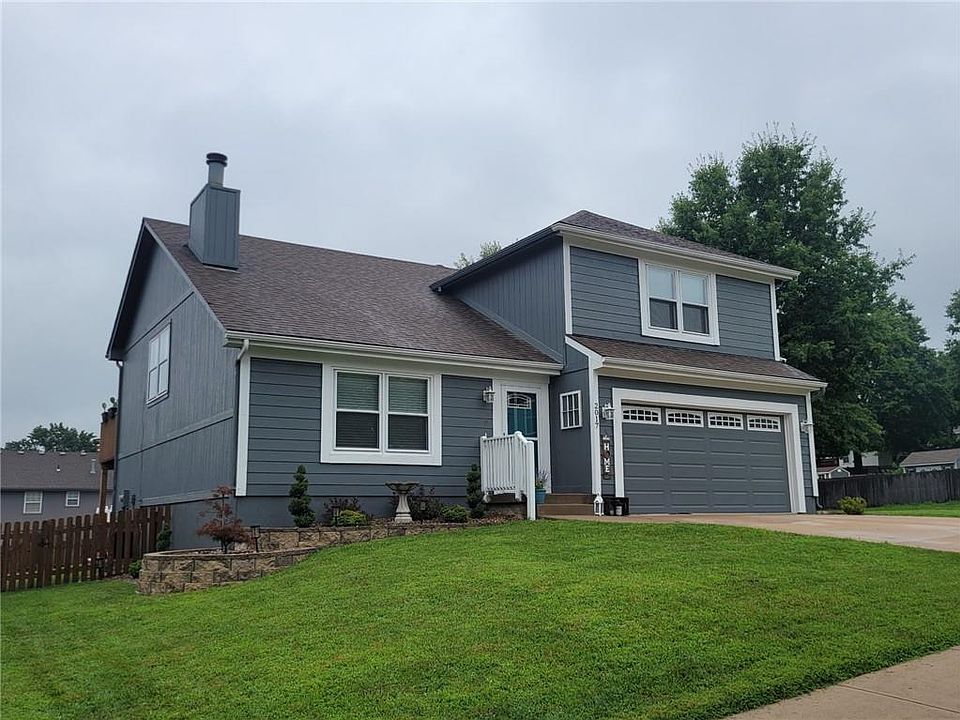 1st image of 2017 NE Summerfield Ct