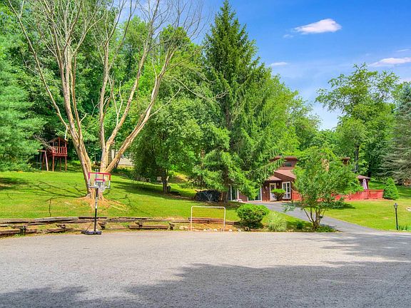 2nd image of 7495 James Way