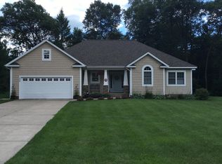 1935 Angler Ct, Whitehall, MI 49461