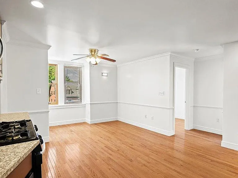 5400 Elmer St #5 — Photo 10