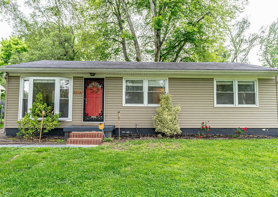 1st image of 5206 Red Oak Ln