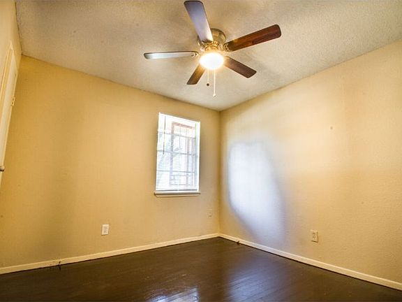 2nd image of 1435 Delaware