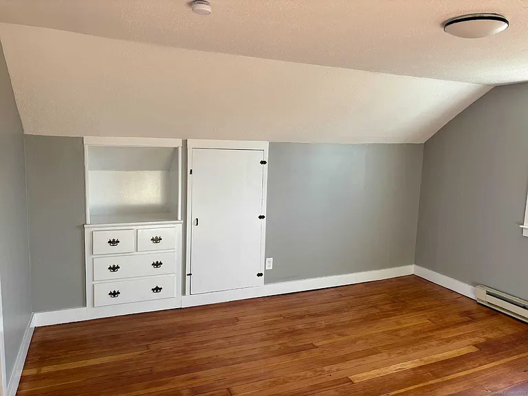 724 Middletown Ave #2 — Photo 12