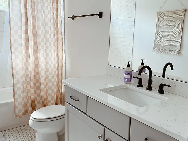 503 Eastboro Dr — Photo 15