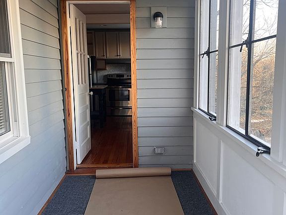 5th image of 405 Chambersville St