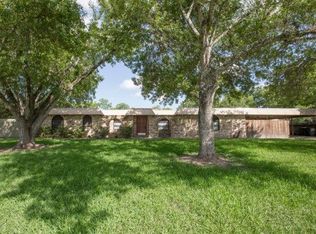 303 Berwick St, Victoria, TX 77904