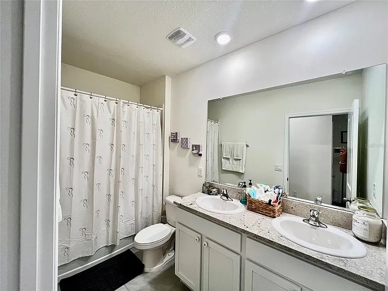 17032 Oval Rum Dr — Photo 35
