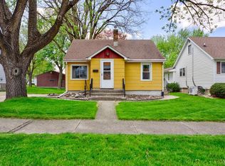 1225 N Prairie Ave, Fairmont, MN 56031