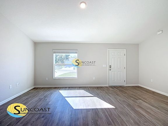 4th image of 9337 Bahia Rd