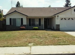 523 W Russell Ave, Visalia, CA 93277