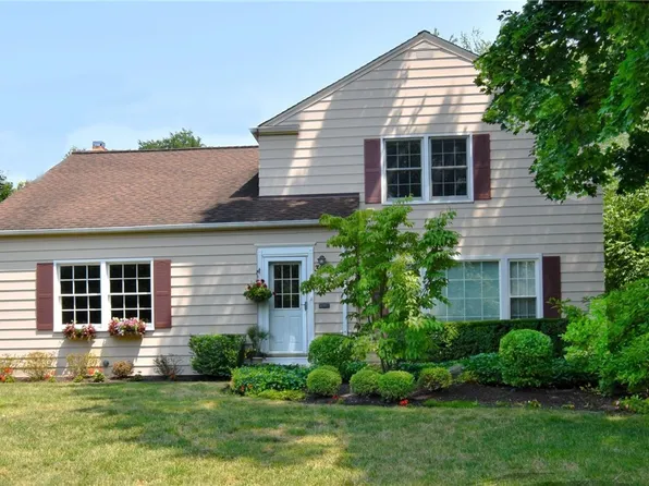 3125 Somerset Dr, Shaker Heights, OH 44122