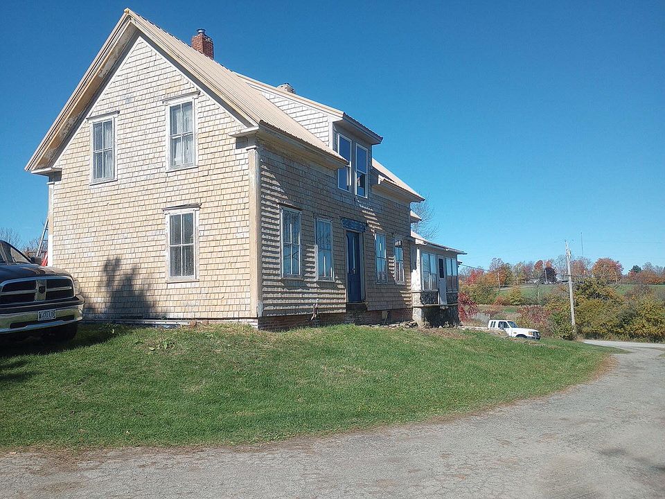 2nd image of 668 Town Farm Road