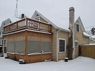 1401 N Gazebo Dr, Delavan, WI 53115