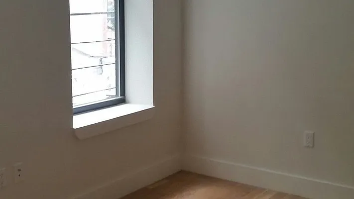 Rented by Nooklyn NYC LLC | media 10