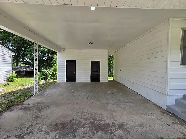 3992 Ridgedale St — Photo 24