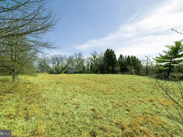 9621 Baltimore Ave, College Park, MD 20740