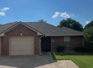 7028 County Road 1215, Flint, TX 75762