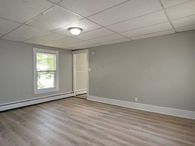 56 Silver — Photo 8