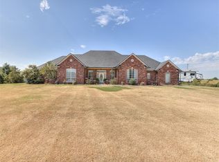 1610 Willow Rd, Blanchard, OK 73010