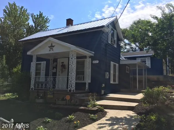 217 N Centre St, Martinsburg, WV 25404