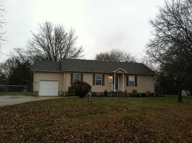 1st image of 1818 Cromwell Dr
