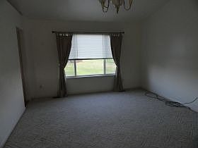 3rd image of 4065 Kimberly Dr