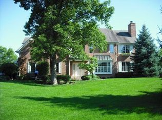 12247 Old Stone Dr, Indianapolis, IN