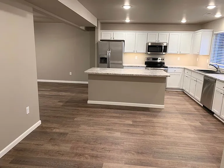 115 Preslee Ln — Photo 9