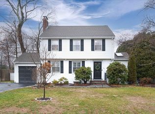 711 Great Plain Ave, Needham, MA 02492