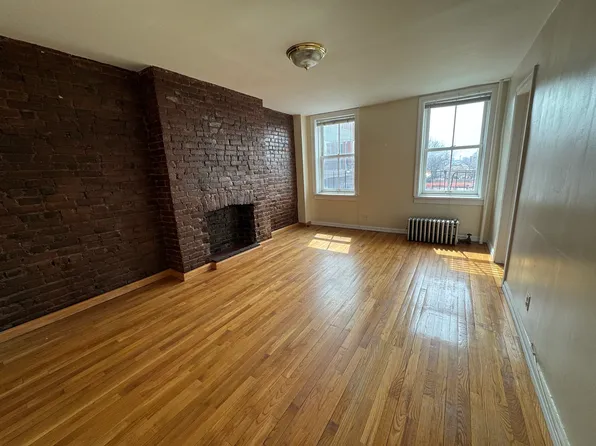 73 Atlantic Avenue image 1 of 8