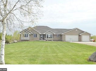 10573 110th St, Milaca, MN 56353