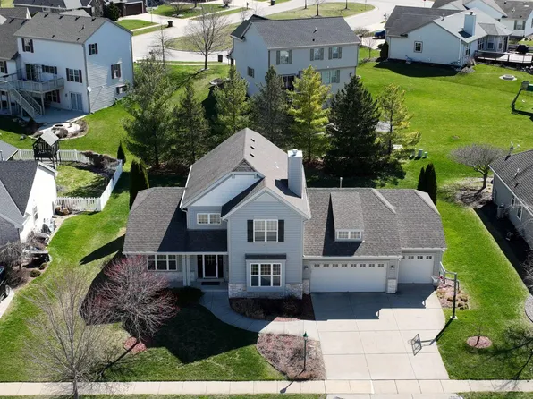 637 Hickory Hollow ROAD, Waterford, WI 53185