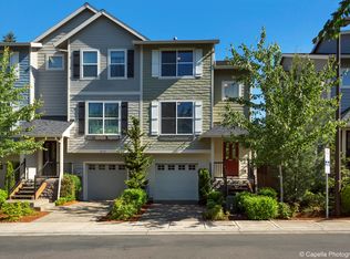 2121 NE Redelfs Way, Hillsboro, OR 97006