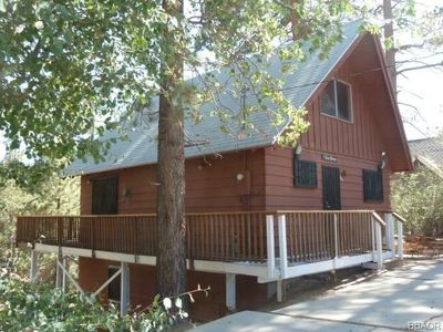 1010 Fenway Dr, Big Bear City, CA, 92314
