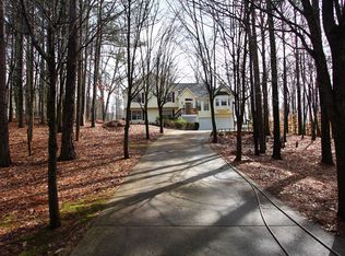 1704 Reed Ct, Woodstock, GA 30189