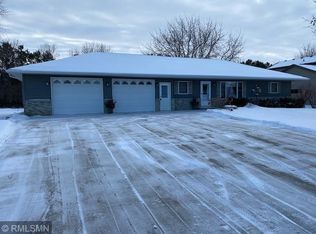 816 E 7th St, Litchfield, MN 55355